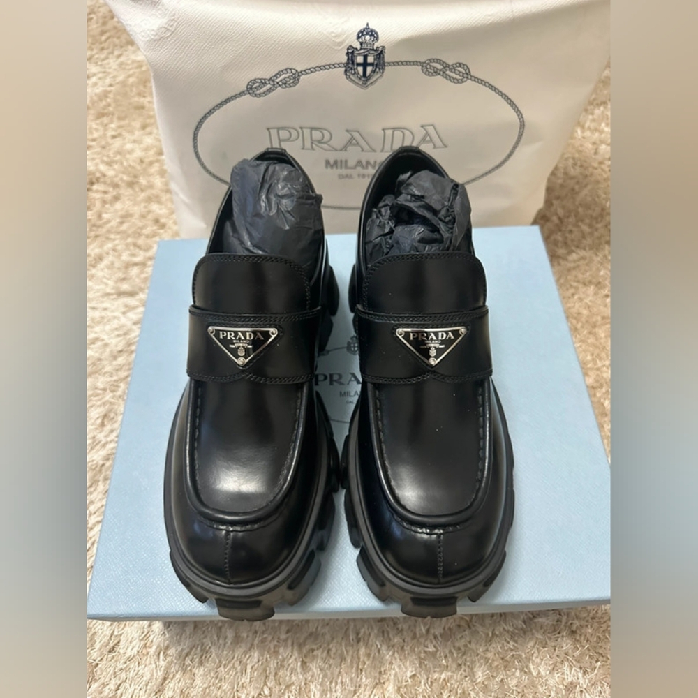 Prada Monolith leather Loafers